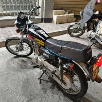 هندا ۱۲۵|موتورسیکلت|قم, چهار امامزاده|دیوار