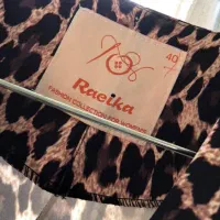 کت و دامن نو و مانتوی نو|لباس|نظرآباد, قوچ حصار|دیوار