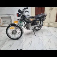 موتور سیکلت همتاز