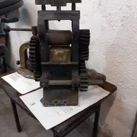 دستگاه طلا کاری