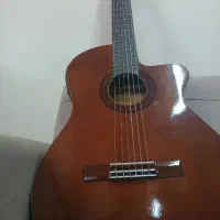 گیتار تین بادی پیکاپدار+آمپلی فایر|گیتار، بیس، امپلیفایر|بندر انزلی, پرستار|دیوار