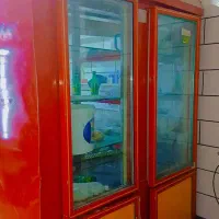 یخچال ویترینی