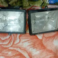 دو عدد پرژکتور