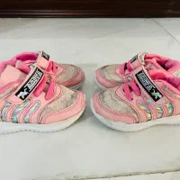 تعدادی کتونی بچگانه|کفش و لباس بچه|باقرشهر, |دیوار