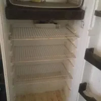 دوعدد یخچال قدیمی یک عدد تلویزیون|تلویزیون و پروژکتور|ایذه, |دیوار