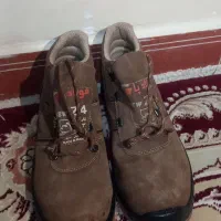 کفش ایمنی Z4