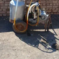 دستگاه شیردوش