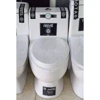 توالت فرنگی آماتیس