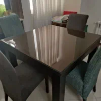 میز ناهارخوری چهارنفره