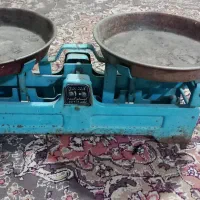 ترازوقدیمی|کلکسیون اشیاء عتیقه|کاشان, دانش|دیوار