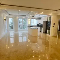 ۱۱۶ متر /۱۱ ساله/۲ پارکینگ سندی تاپ لوکیشن طوقانی