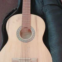 گیتار رومنس سالم و خوشصدا