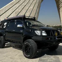 تویوتا هایلوکس جنگی