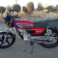 موتور سیکلت 200