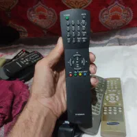 تعدادی کنترل صوتی تصویری دوو.سامسونگ.ال جی.سونی|تلویزیون و پروژکتور|اسلامشهر, شهرک قائمیه|دیوار