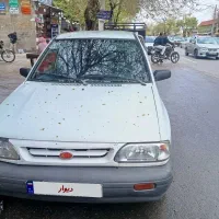 پراید،۸۲ عروسک