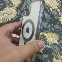اپل iPhone 13 با حافظهٔ ۱۲۸ گیگابایت