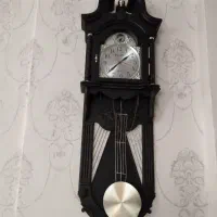 ساعت دیواری درحدنو۳۰۰/۰۰۰توملن