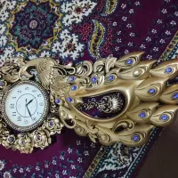 ساعت دیواری طرح طاووس