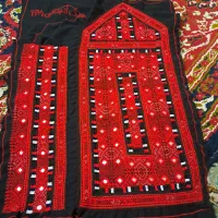 زی استین جوک ادینکی|لباس|زهک, |دیوار