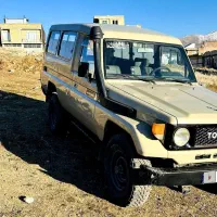تویوتا لندکروزر افجی ۷۵ امبلانسی