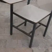 صندلی مدرسه