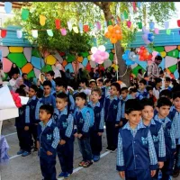 دبستان و پیش‌دبستانی پسرانه هوشمند و دو زبانه