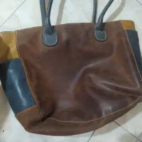 کیف تمام چرم.