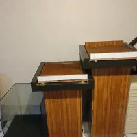 کمد دکوری ساعت فروشی