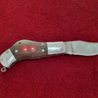 چاقو دنده ای|کلکسیون اشیاء عتیقه|بن, |دیوار