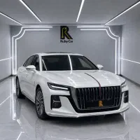 هونگچی 2025.  Hongqi H5