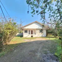 ویلا-باغ-400متری-سند-تک-برگ-و-لوکیشن-دنج-آرام