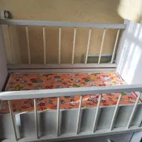 تخت گهواره ای