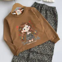 مرد عنکبوتی|کفش و لباس بچه|دهدشت, |دیوار