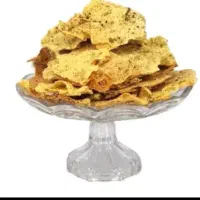 نان خشک خریداریم