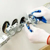 توجه خدمات  کار برق ساختمان توجه