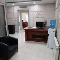 نیروی خدماتی خانم