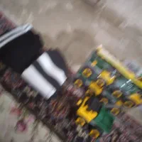 فروش مقداری اسباب بازی ماشین نو نو