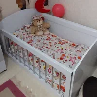 تخت و کمد نوزاد