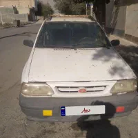 پراید سفید