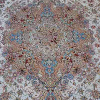 دو عدد فرش ۹ متری