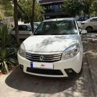 رنو ساندرو اتومات ۹۶