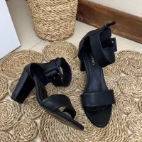 کفش پاشنه بلند