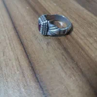 انگشتر نقره یاقوت سرخ کهنه کار دست|جواهرات|لاهیجان, کوی آزادگان|دیوار