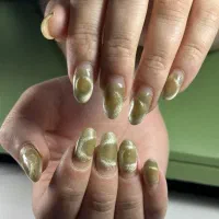 بافت مو،کاشت ناخن،ترمیم،لمینت،کفسابی پدیکورمانیکور|خدمات آرایشگری و زیبایی|چمستان, |دیوار