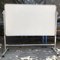 تابلو وایت برد پایه دار