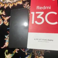 گوشی ردمی شیامیی 256حافظه داخلی رم 8 میباشد