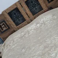 تخت..