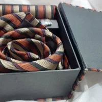 ست کراوات ، دستمال جیب و دکمه سردست