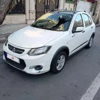 کوئیک R مدل ۱۴۰۱ سفید مشکی